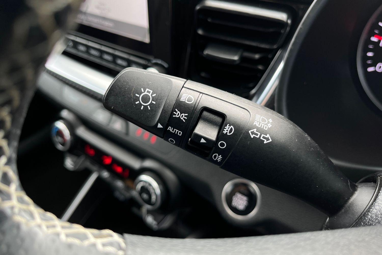 Kia STONIC Photo 13