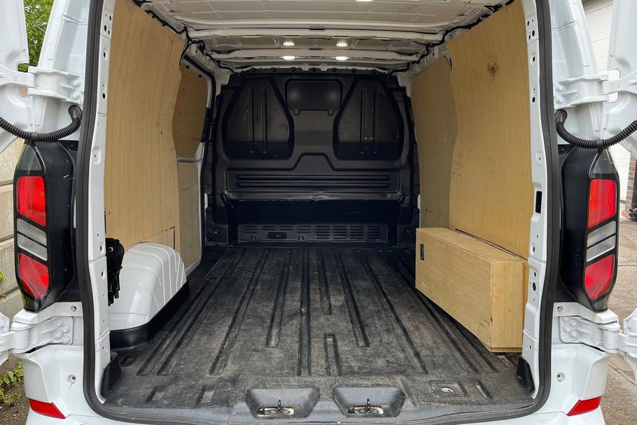Used Ford TRANSIT CUSTOM LG25TZH 6