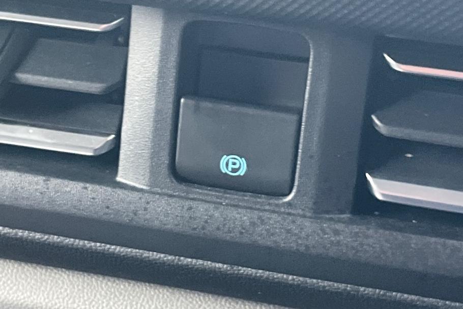 Used Ford TRANSIT CUSTOM 26