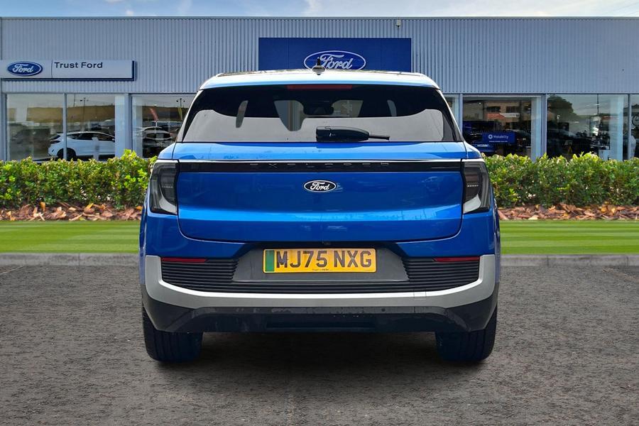 Ford Explorer Photo autoimg-e87a0b2083309a726f8710d96d0e6a1167f1ea82.jpg