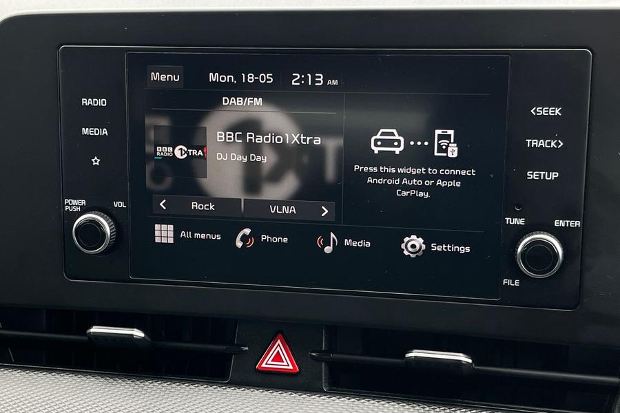 Kia SPORTAGE Photo autoimg-e87e360452587213aa4cf316e10d010b51416b78.jpg