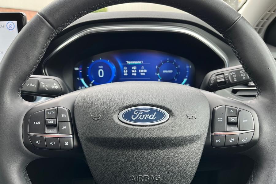 Ford Focus Photo autoimg-e87f62dffcee1ab281880e70201e243842fe6de6.jpg