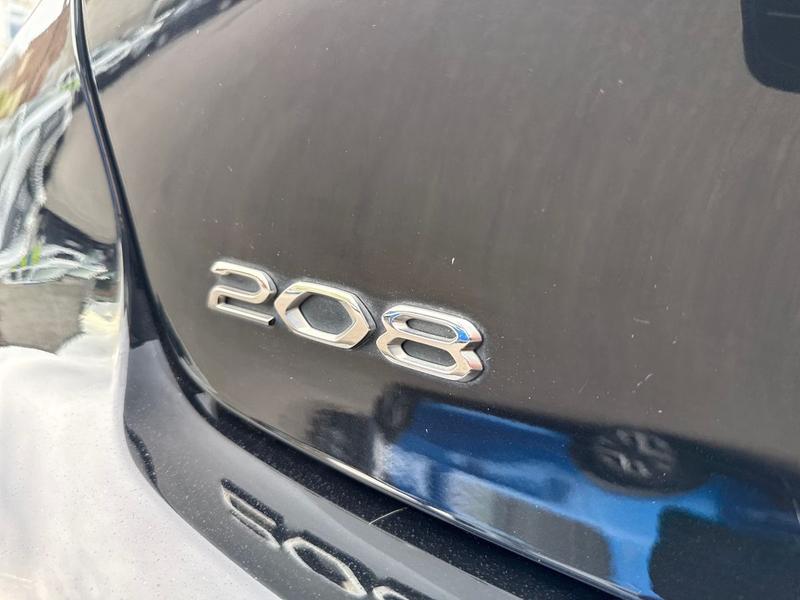 Used Peugeot 208 NU22EOR 27