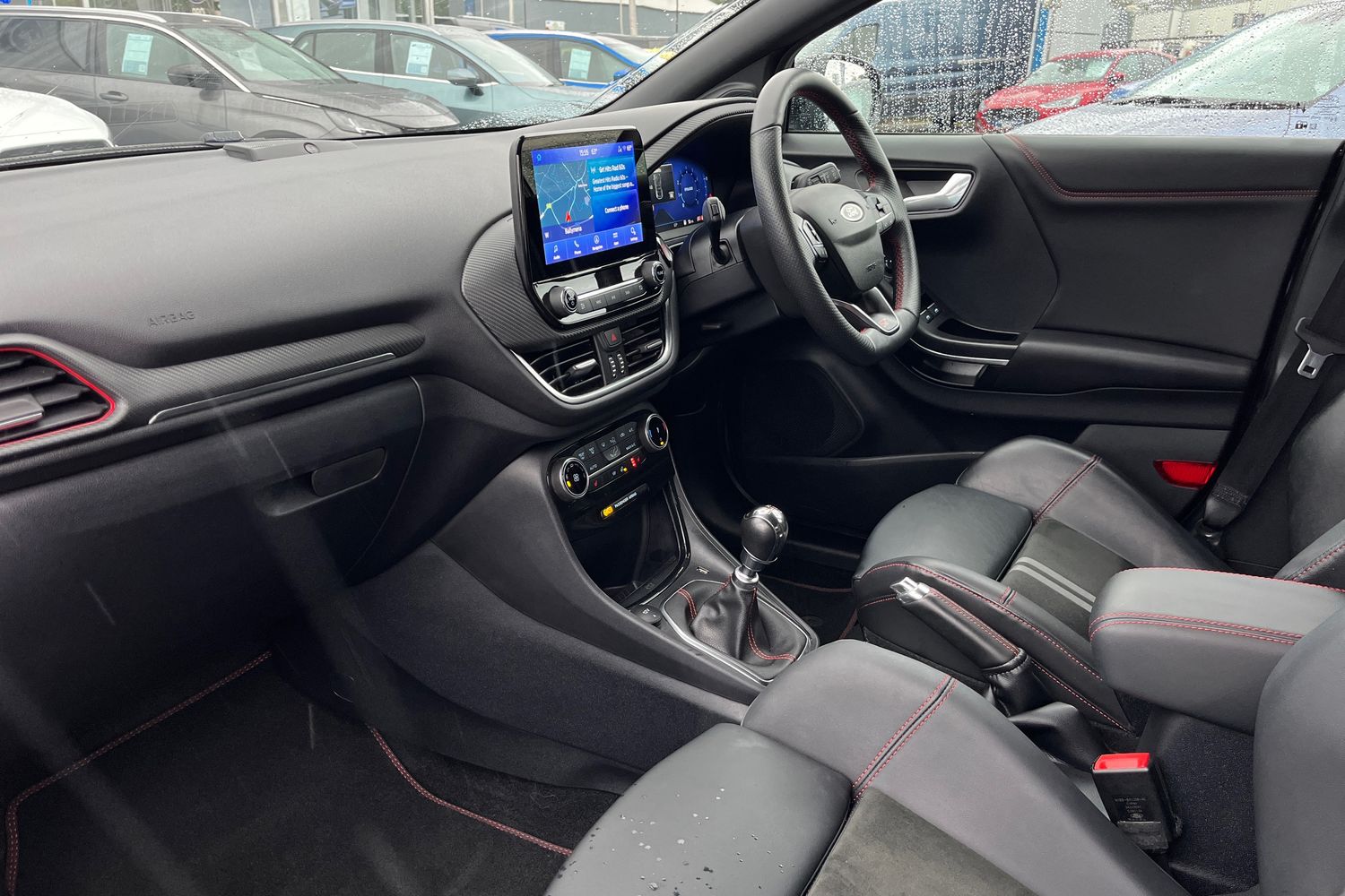 Ford PUMA Photo 17