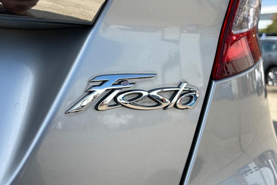 Ford Fiesta Photo autoimg-e8917ae9f8e0013e66c8de83c59d661f24ead9da.jpg