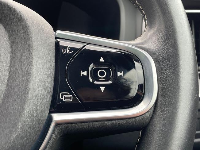 Volvo XC60 Photo 17