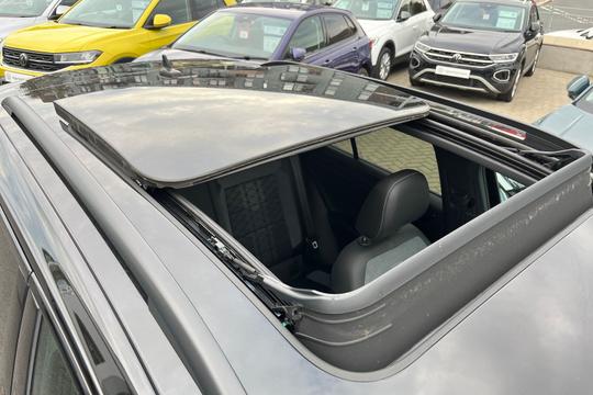 Volkswagen T-roc Photo autoimg-e897ec849815dfa6d98b90ccbcda4f53d540ebb0.jpg