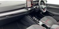 Volkswagen Golf Photo 1