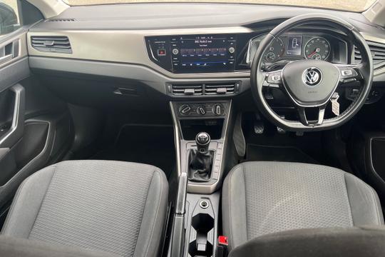 Volkswagen Polo Photo autoimg-e8988c44a1bbbff3698c1161da0af6427abbcf81.jpg