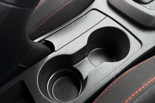 SEAT Ibiza Photo 23