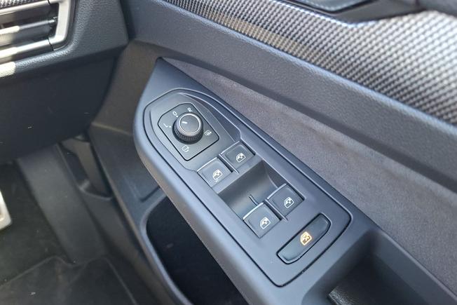 VOLKSWAGEN Golf Photo 46