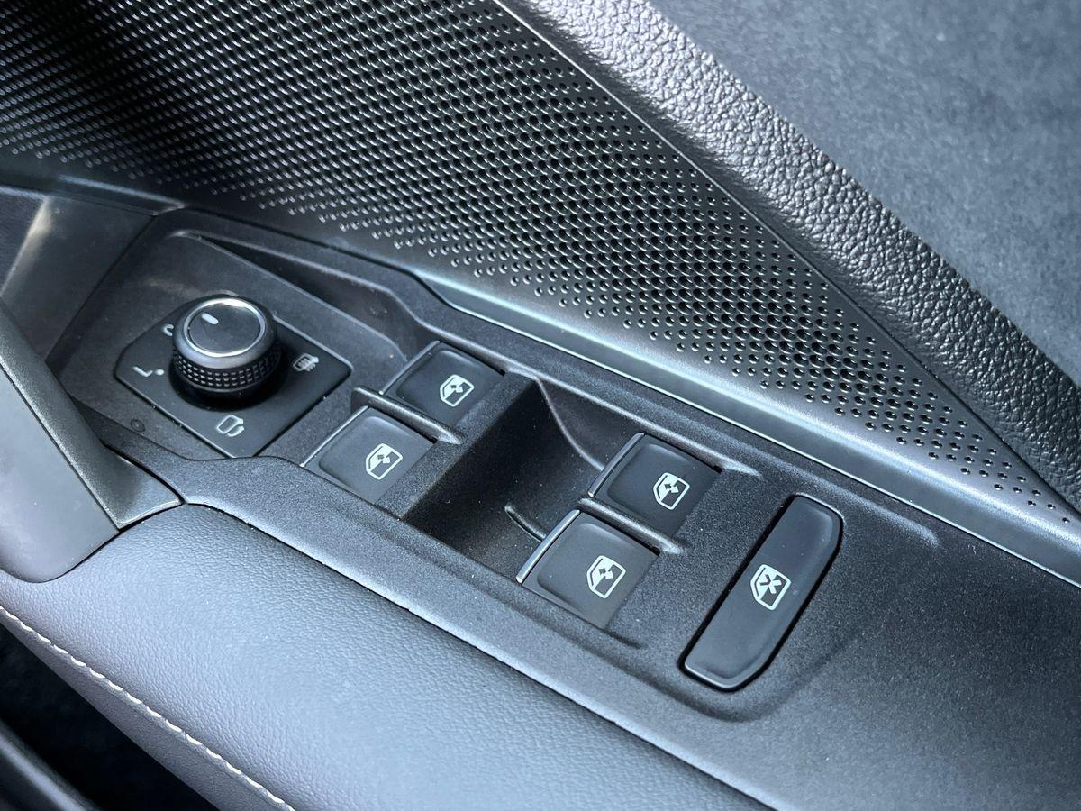 Volkswagen Tiguan Photo autoimg-e8a85634c7025f317be366298b4137e2d10fa618.jpg
