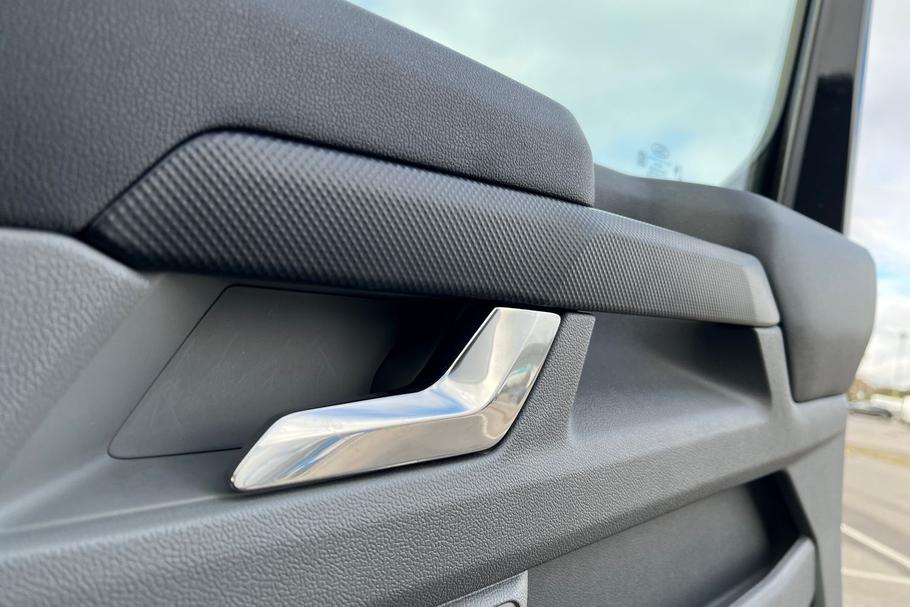 Used FORD E-TRANSIT CUSTOM WR75JHE 36