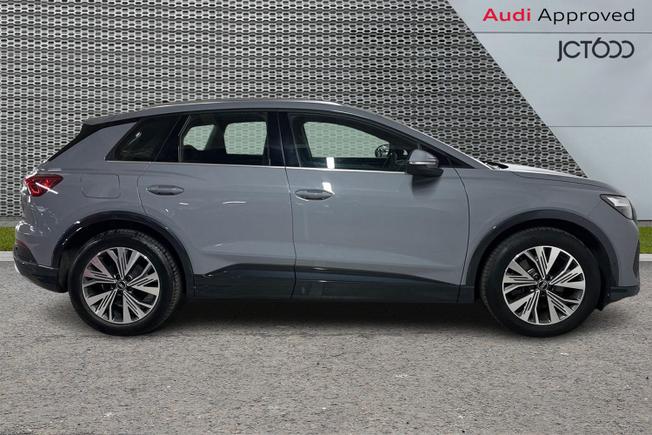 Audi Q4 E-Tron Photo 4