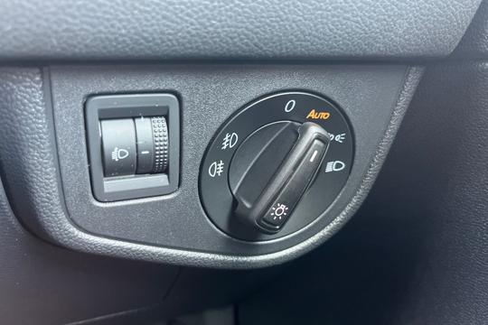 Volkswagen Polo Photo autoimg-e8afa7d6f85530e53bfce7953642145a4edef94e.jpg