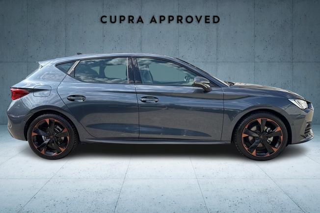 CUPRA Leon Photo 4