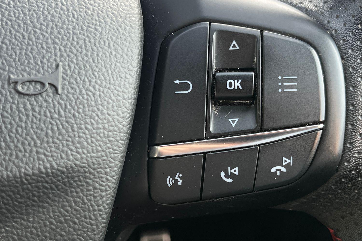 Ford KUGA Photo 23