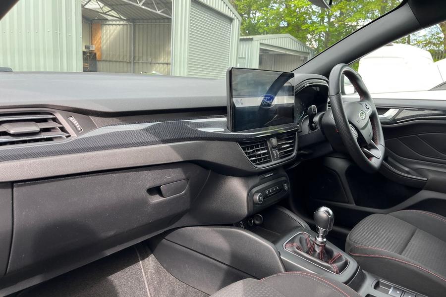 Ford Focus Photo autoimg-e8b540083424bc61c7207101bc6638a2efc0dd31.jpg
