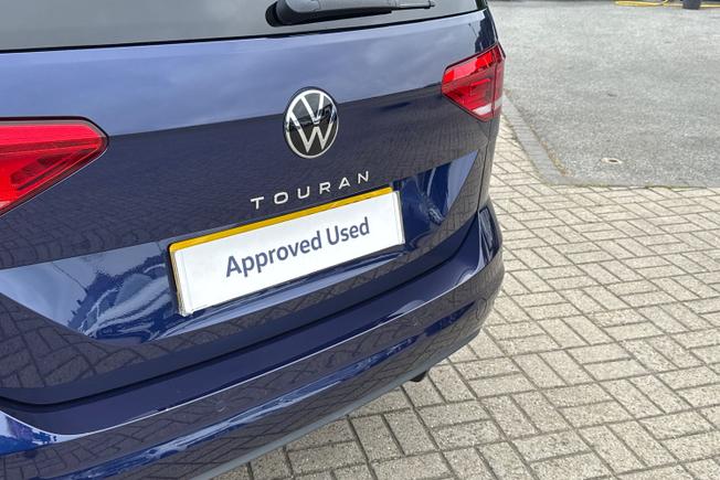 VOLKSWAGEN Touran Photo 21