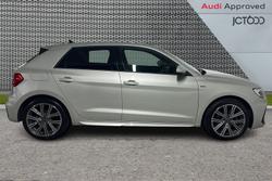 Audi A1 Photo 4