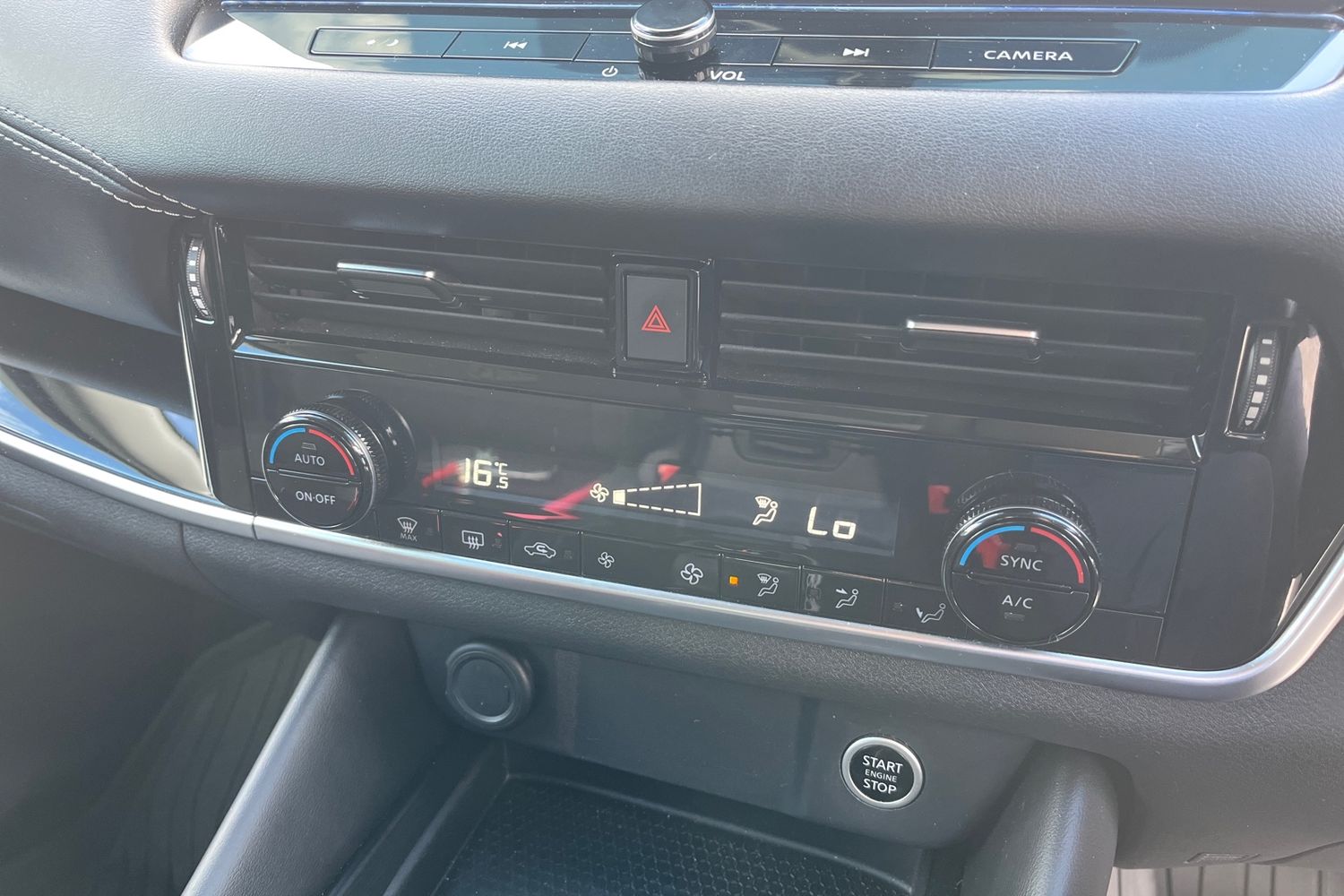 Nissan QASHQAI Photo 34