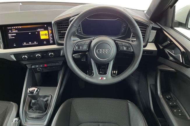 Audi A1 Photo 11