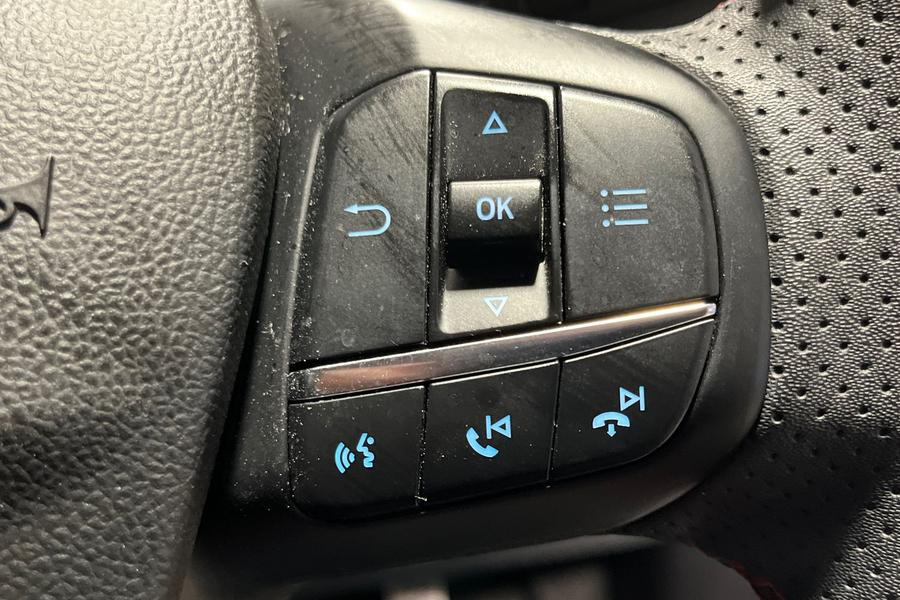 Ford FOCUS Photo autoimg-e8bb5c80853e3f6b66b9bf71e7b0d4d28bfdd1ef.jpg