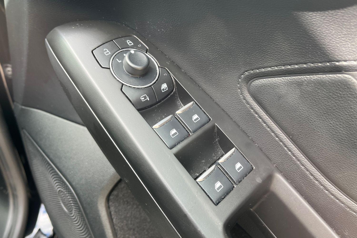 Ford Focus Photo 15