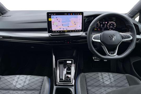 Volkswagen Golf Photo autoimg-e8c2dc89411808cf8d53423c7cfffc07ec5123d8.jpg
