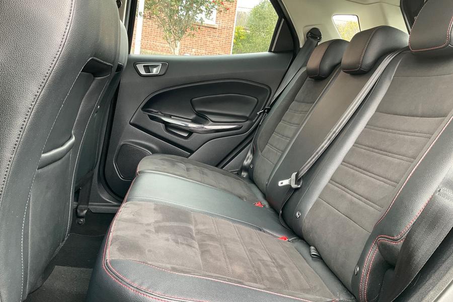 Ford ECOSPORT Photo autoimg-e8c6a68ae62c75a29ed249cb07f1bbfd32da8117.jpg