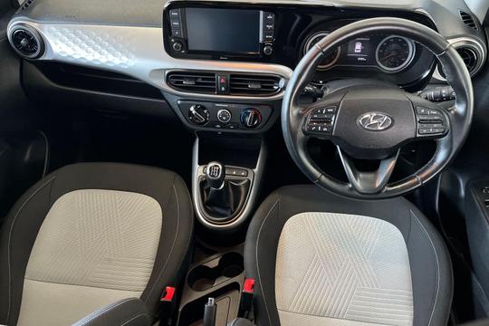 Hyundai i10 Photo autoimg-e8c9cbf5af67a4ed57038609261a708a0b91152b.jpg