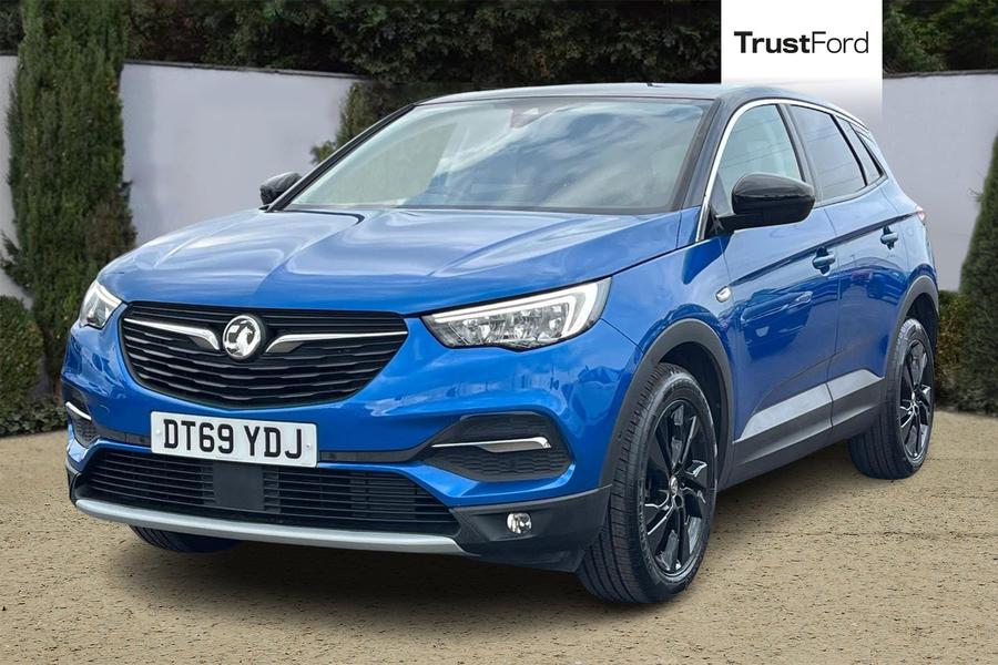 Vauxhall GRANDLAND X Photo autoimg-e8cac1502559965c8ba706a825e979e1e3a3818d.jpg