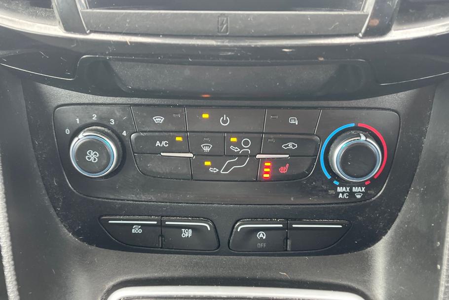 Used FORD TRANSIT CONNECT EX69UBS 15