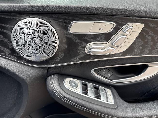 MERCEDES-BENZ C Class Photo 29