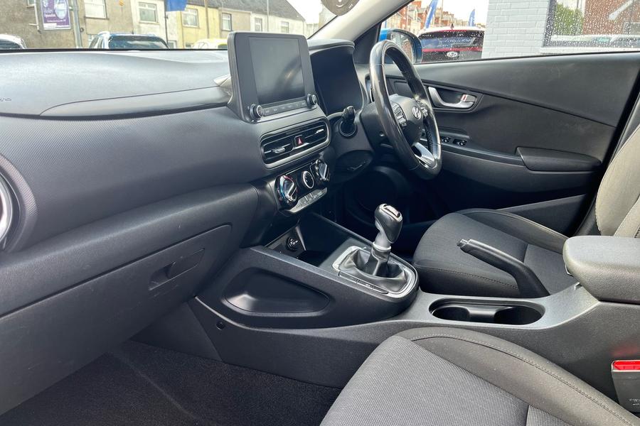 Hyundai KONA Photo autoimg-e8cea39d23360623be61d770c5a553a43df1f221.jpg