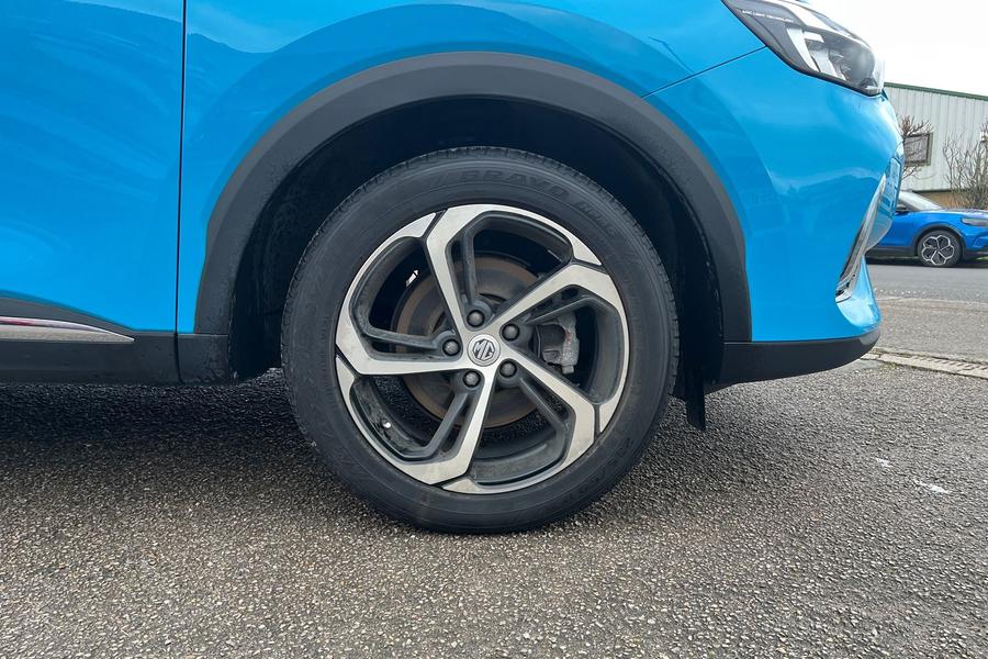 MG Motor UK HS Photo autoimg-e8d322ac3aff0904cd3dbeb661953183ca7f5908.jpg