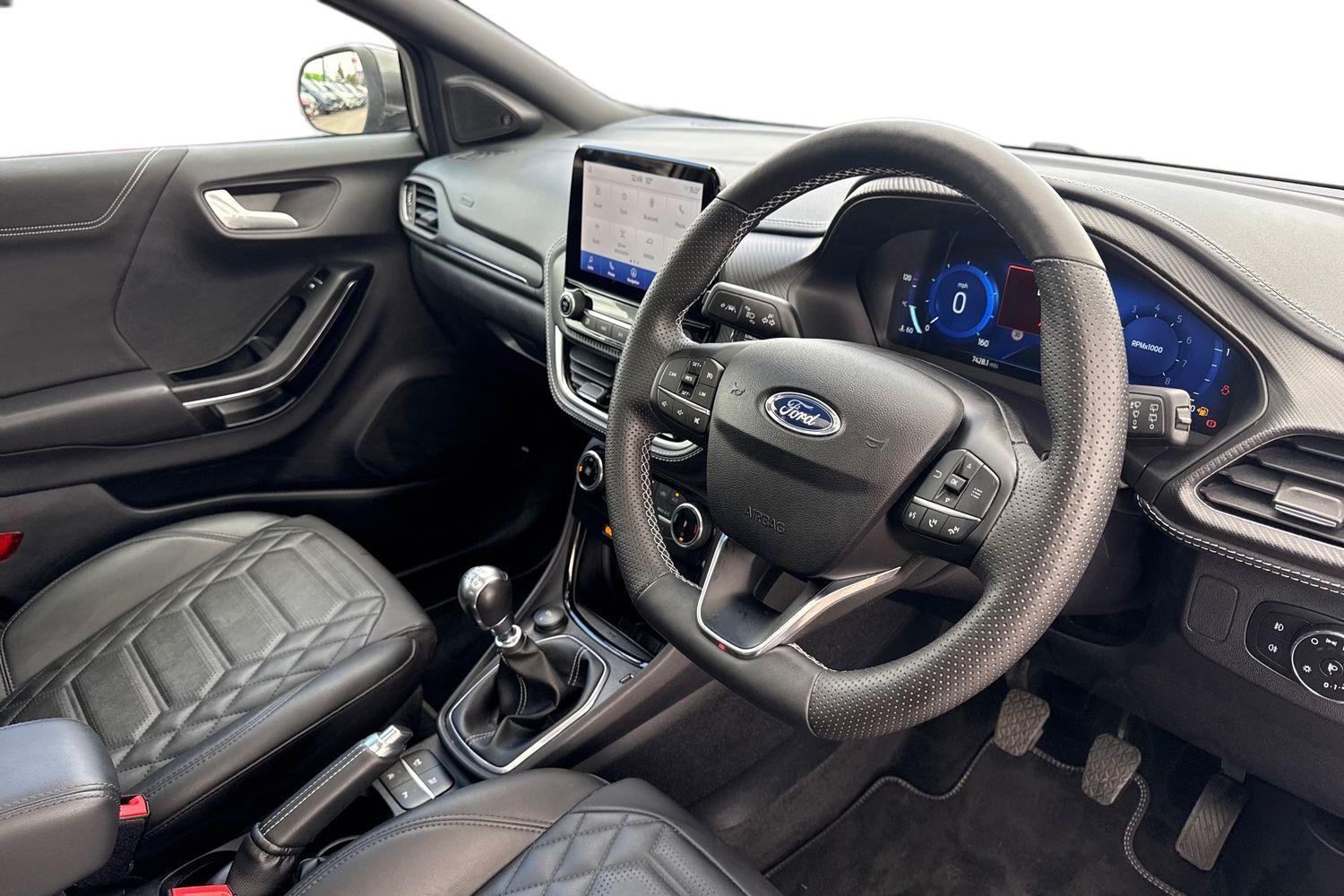 Ford PUMA Photo 8