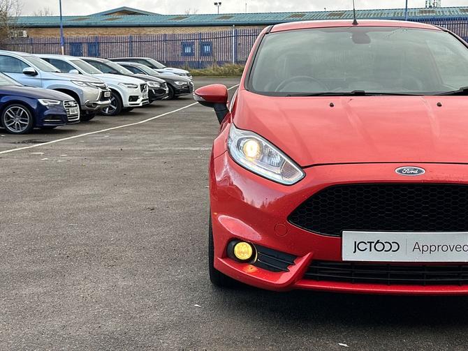 Used 2016 Ford Fiesta St-Line Red Edition Hatchback 1.0 Manual Petrol For  Sale in Carlisle