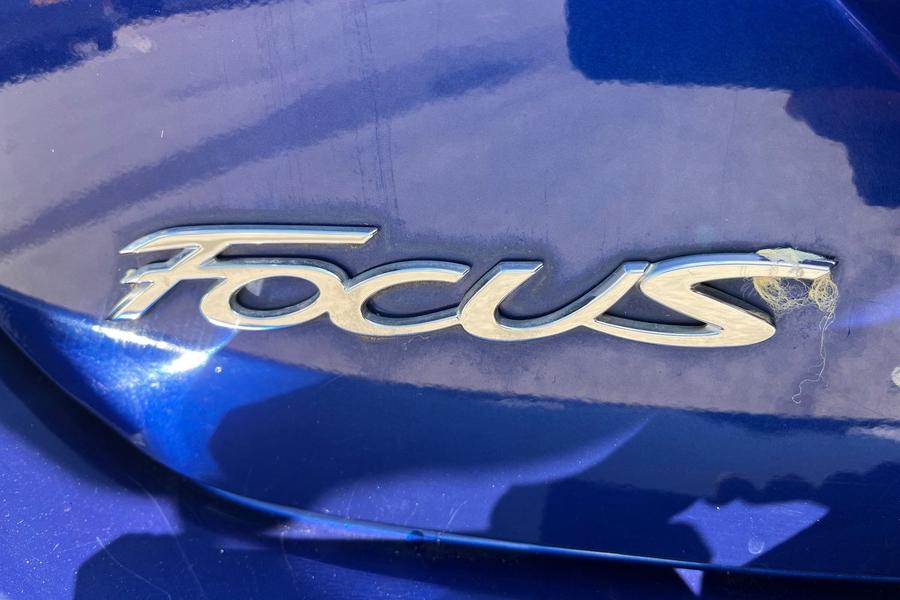 Ford FOCUS Photo autoimg-e8d7fcfd70e6bade413811f8b474bab54d99f2cb.jpg