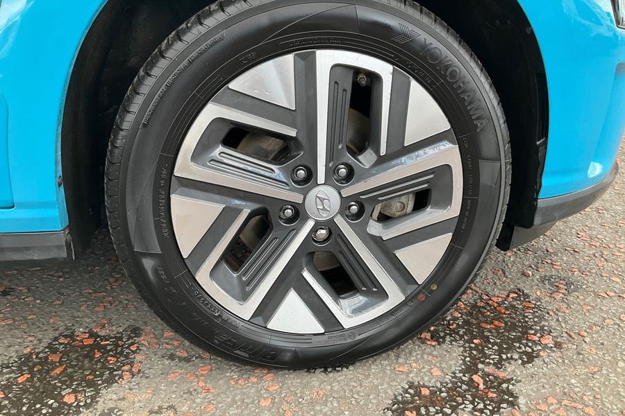 Hyundai KONA Photo autoimg-e8d98fc1e9f008752e2603ddeabe2100f58311e6.jpg