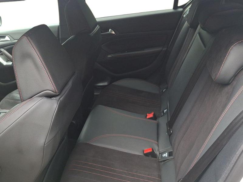 Used Peugeot 308 NU69VXE 18