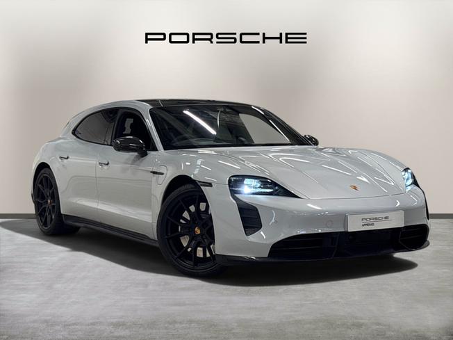 PORSCHE Taycan Photo 1