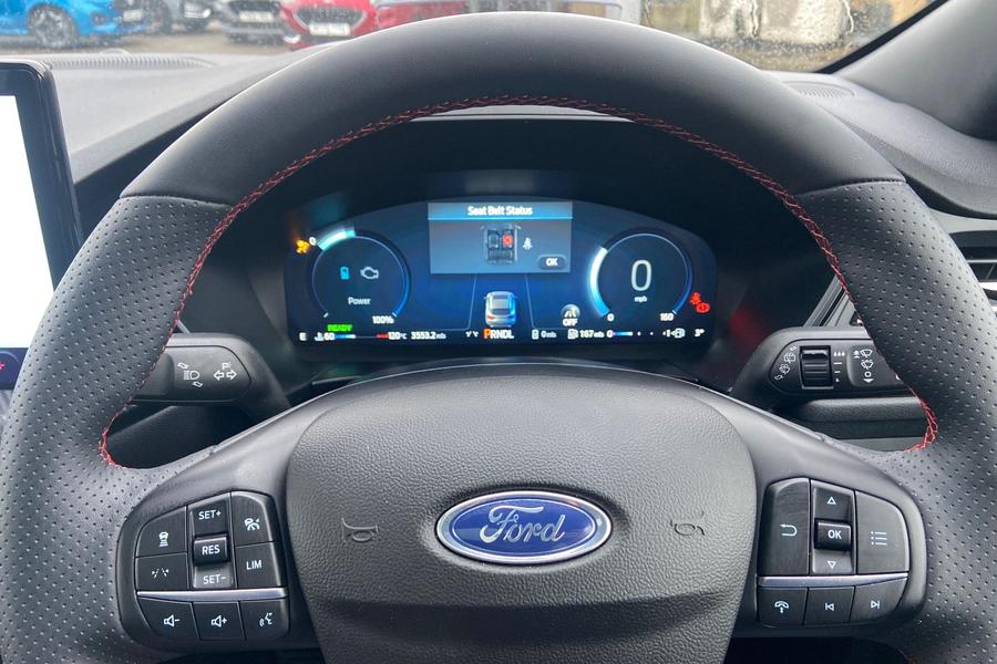 Ford Kuga Photo autoimg-e8ded7adaa4b08d76a8a012647f608543983c374.jpg