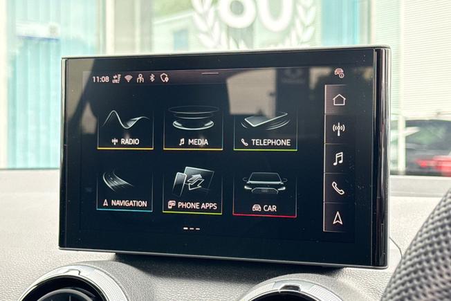 AUDI Q2 Photo 13