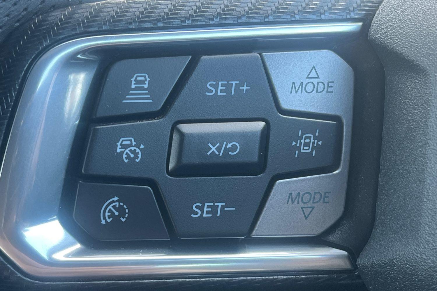 Ford MUSTANG Photo 23