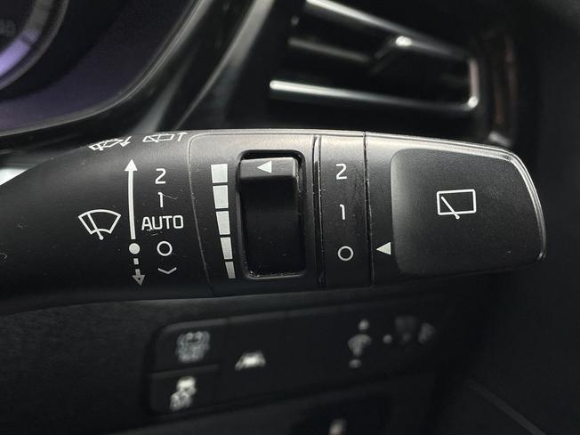 KIA Niro Photo 38