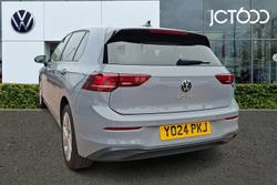 VOLKSWAGEN Golf Photo 3