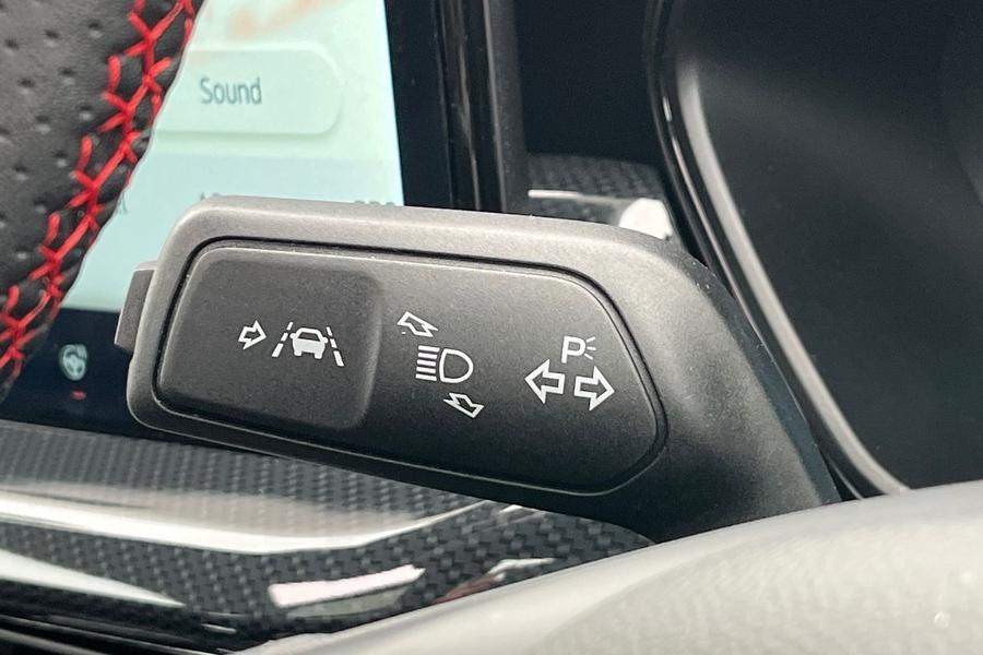 Ford FOCUS Photo autoimg-e8ea401d5b9514b906cce76b77e92412b9d427cf.jpg