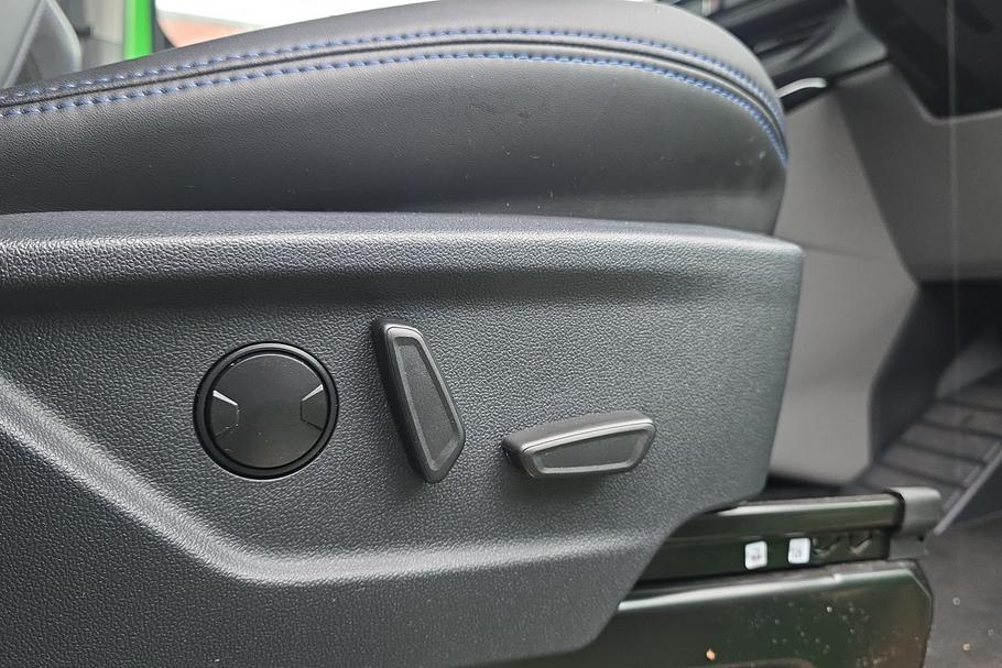 Used Ford E-TRANSIT CUSTOM WO25TSX 29