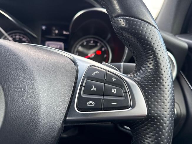 MERCEDES-BENZ Glc Photo 17